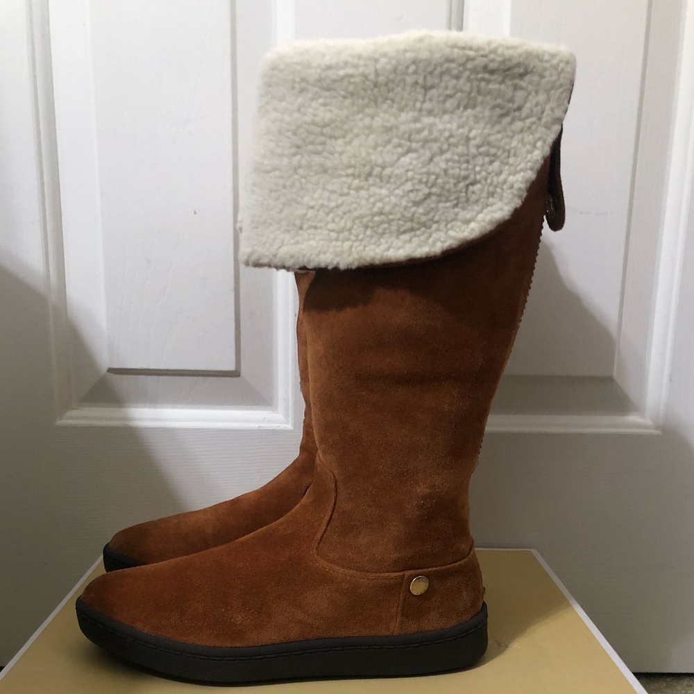 Michael Kors Berkshire Flat Boot Size 6.5